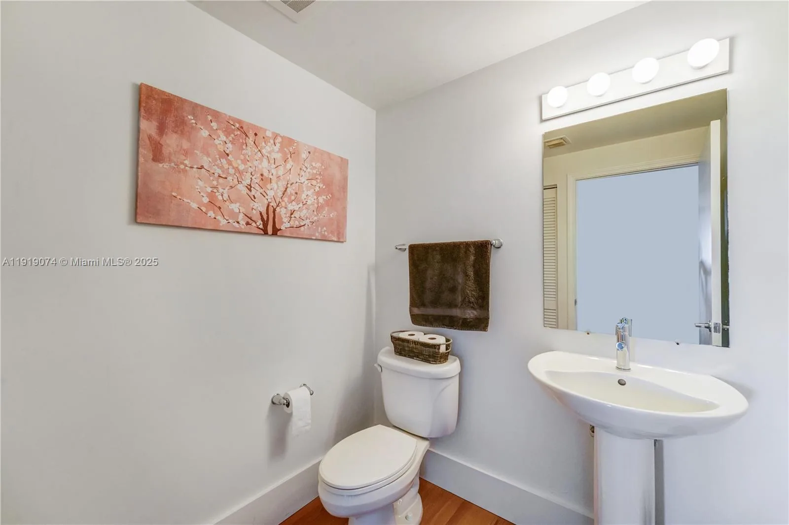 601 NE 36th St # 3310, Miami, FL 33137 photo 12