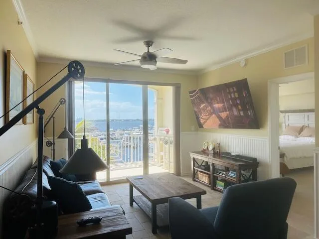 975 NW Flagler Avenue # 403, Stuart, FL 34994 photo 3