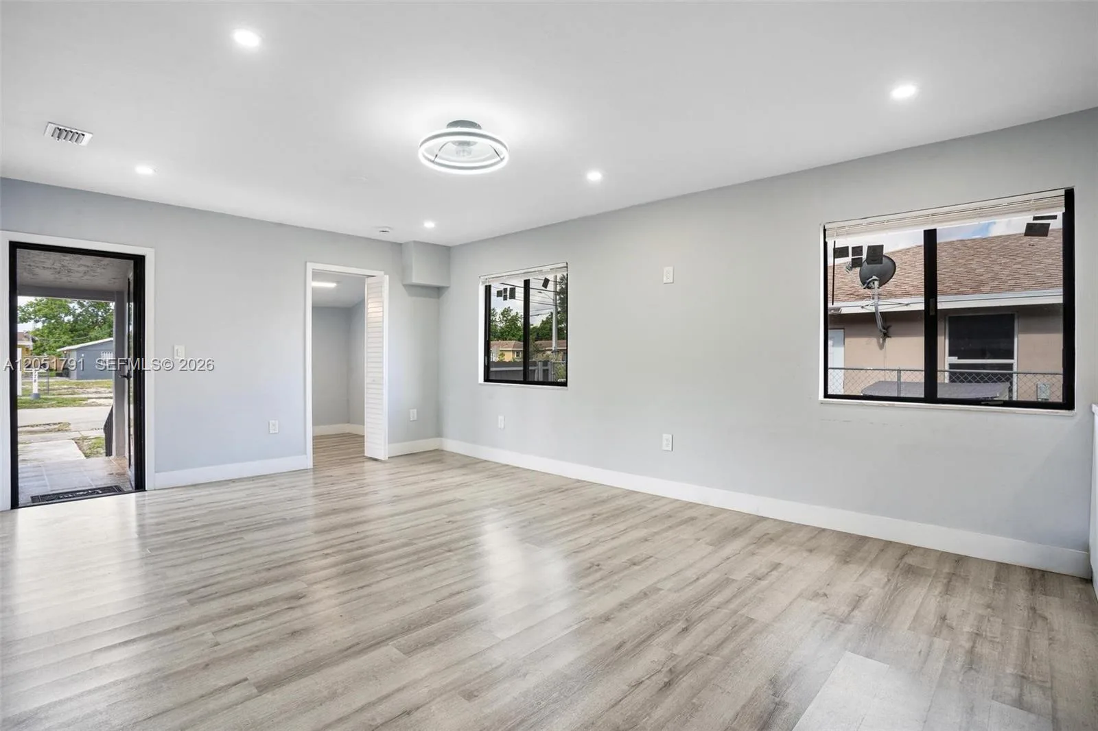 781 NW 108th St, Miami, FL 33168 photo 9