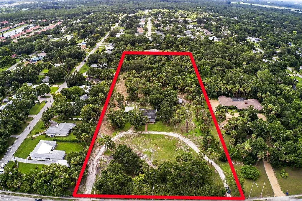 5240 20th Street, Vero Beach, FL 32966