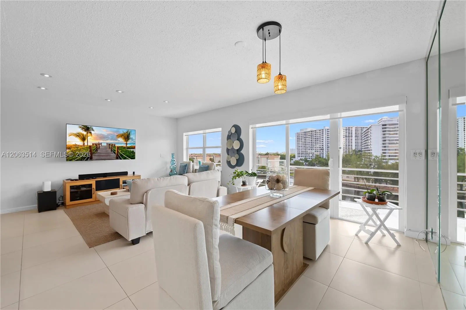 400 Diplomat Pkwy # 704, Hallandale Beach, FL 33009 — zdjęcie 4