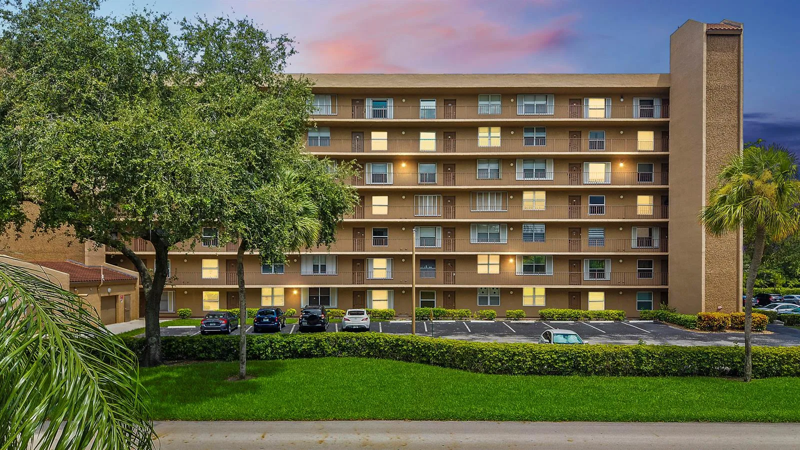 4570 NW 18th Avenue # 206, Deerfield Beach, FL 33064