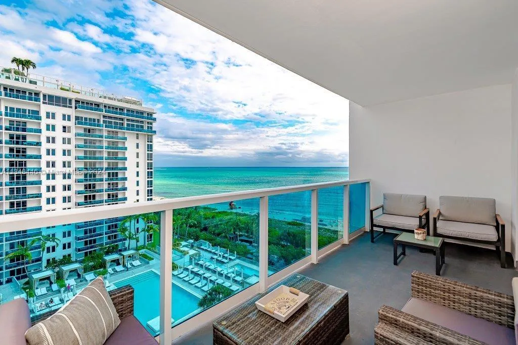 2301 Collins Ave # 1115, Miami Beach, FL 33139