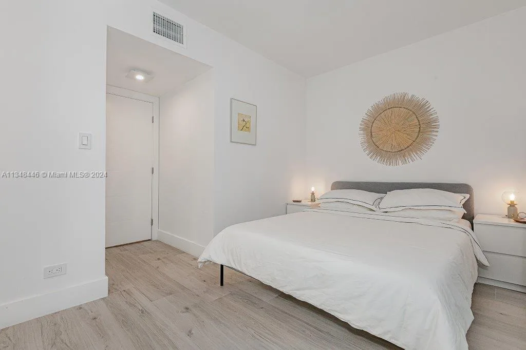 2301 Collins Ave # 1115, Miami Beach, FL 33139 photo 13