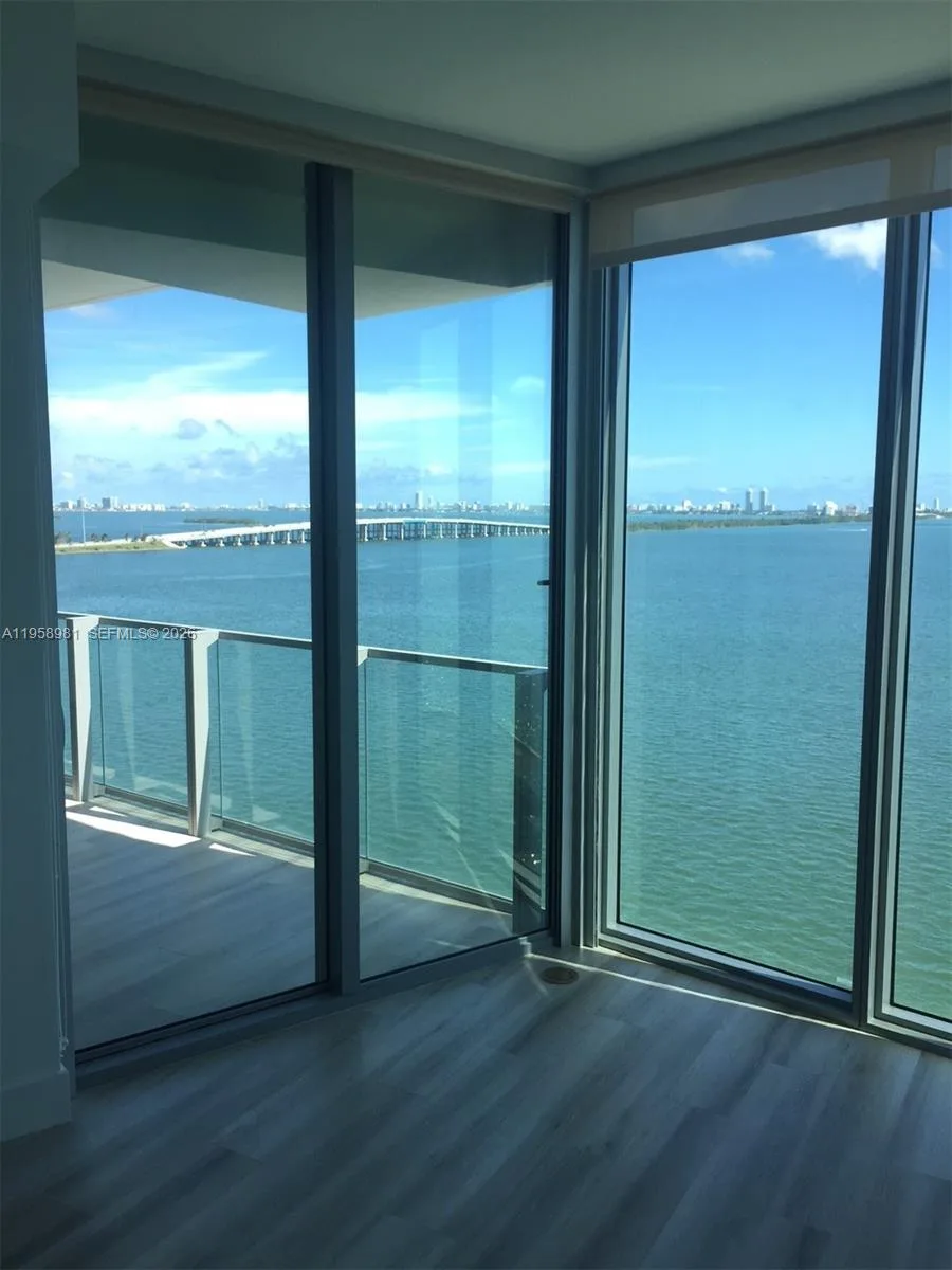 2900 NE 7th Ave # 906, Miami, FL 33137