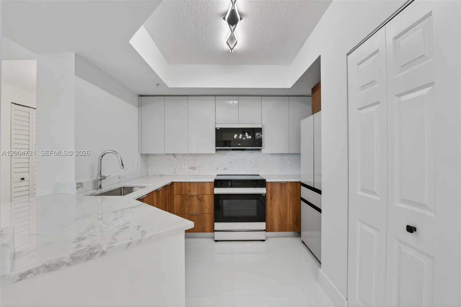 2401 NE 65th St # 205, Fort Lauderdale, FL 33308 photo 9