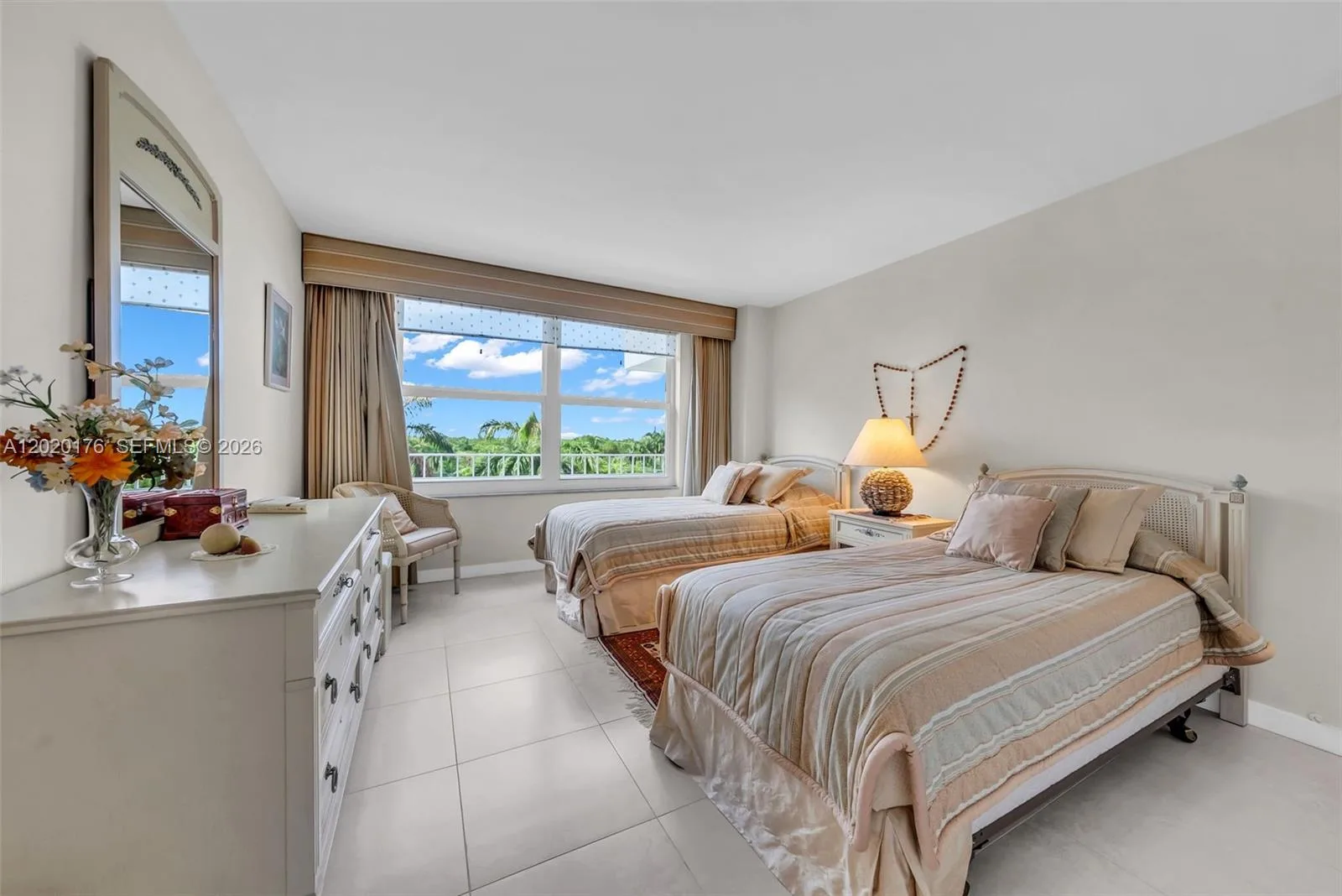 199 Ocean Lane Dr # 512, Key Biscayne, FL 33149 photo 12