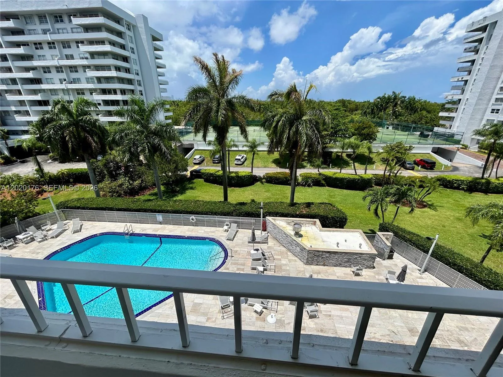 199 Ocean Lane Dr # 512, Key Biscayne, FL 33149 photo 3