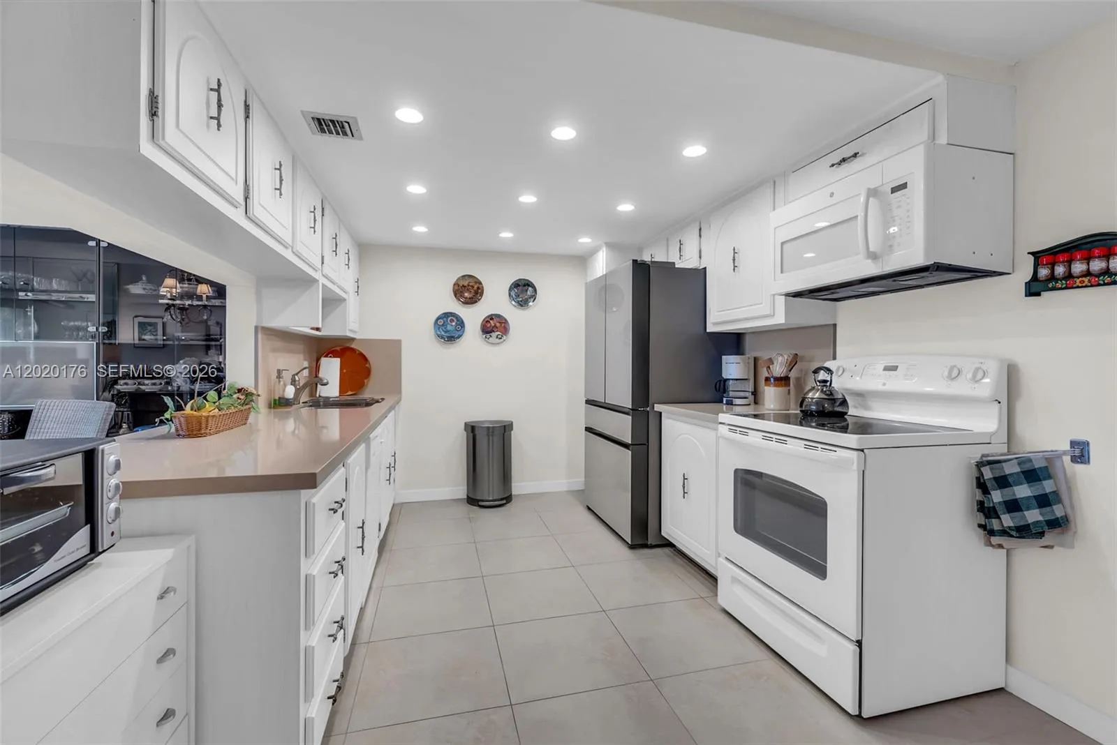 199 Ocean Lane Dr # 512, Key Biscayne, FL 33149 photo 7