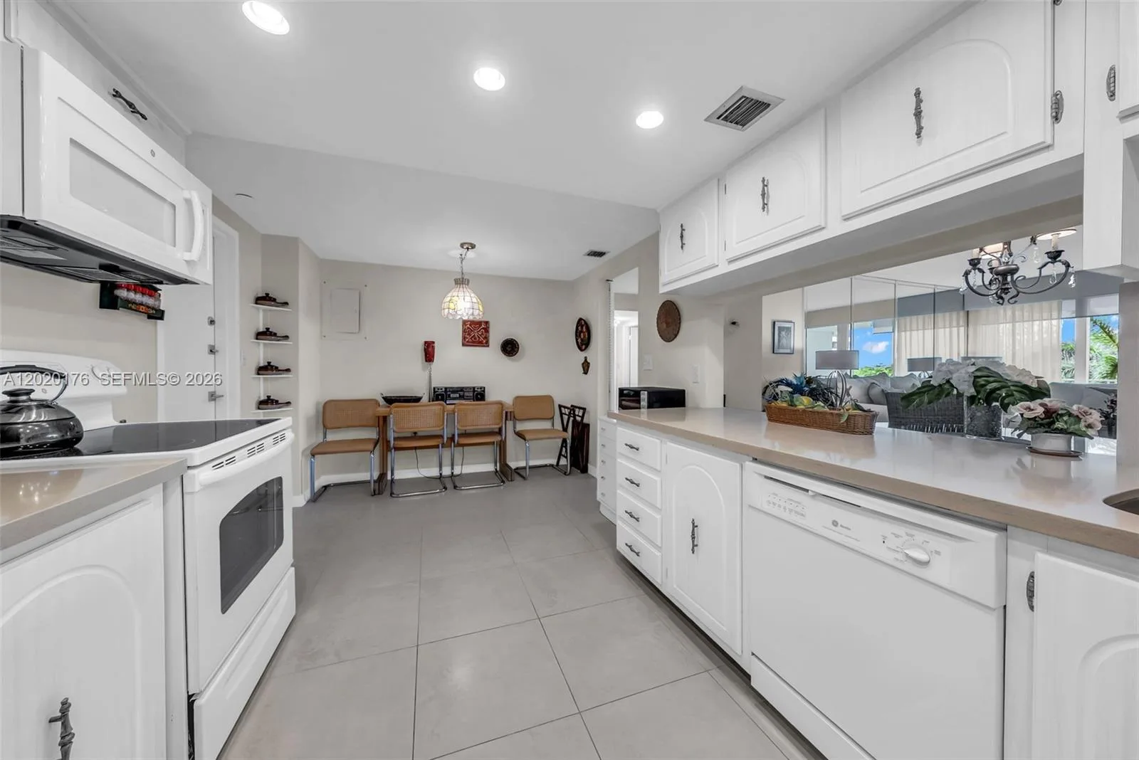 199 Ocean Lane Dr # 512, Key Biscayne, FL 33149 photo 8