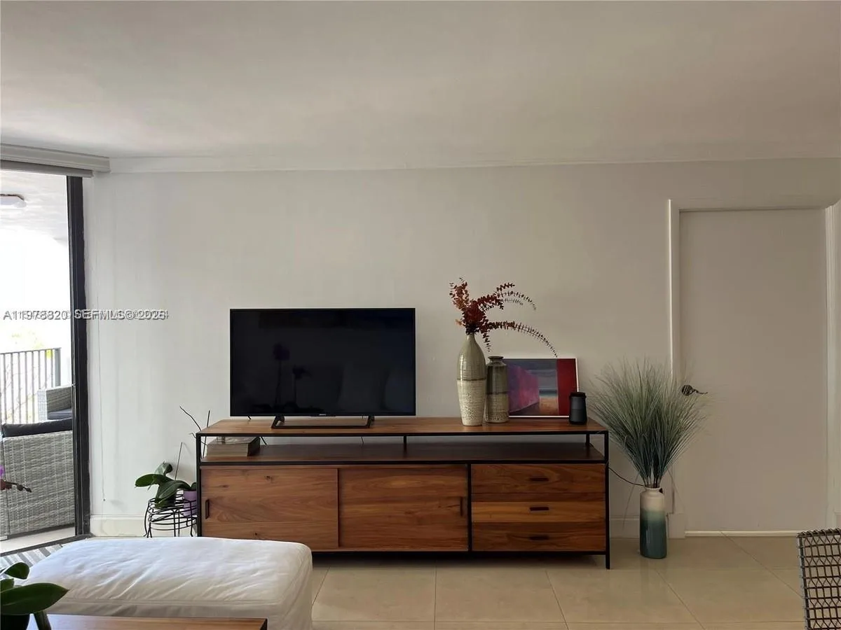 1865 Brickell Ave # A406, Miami, FL 33129 photo 6