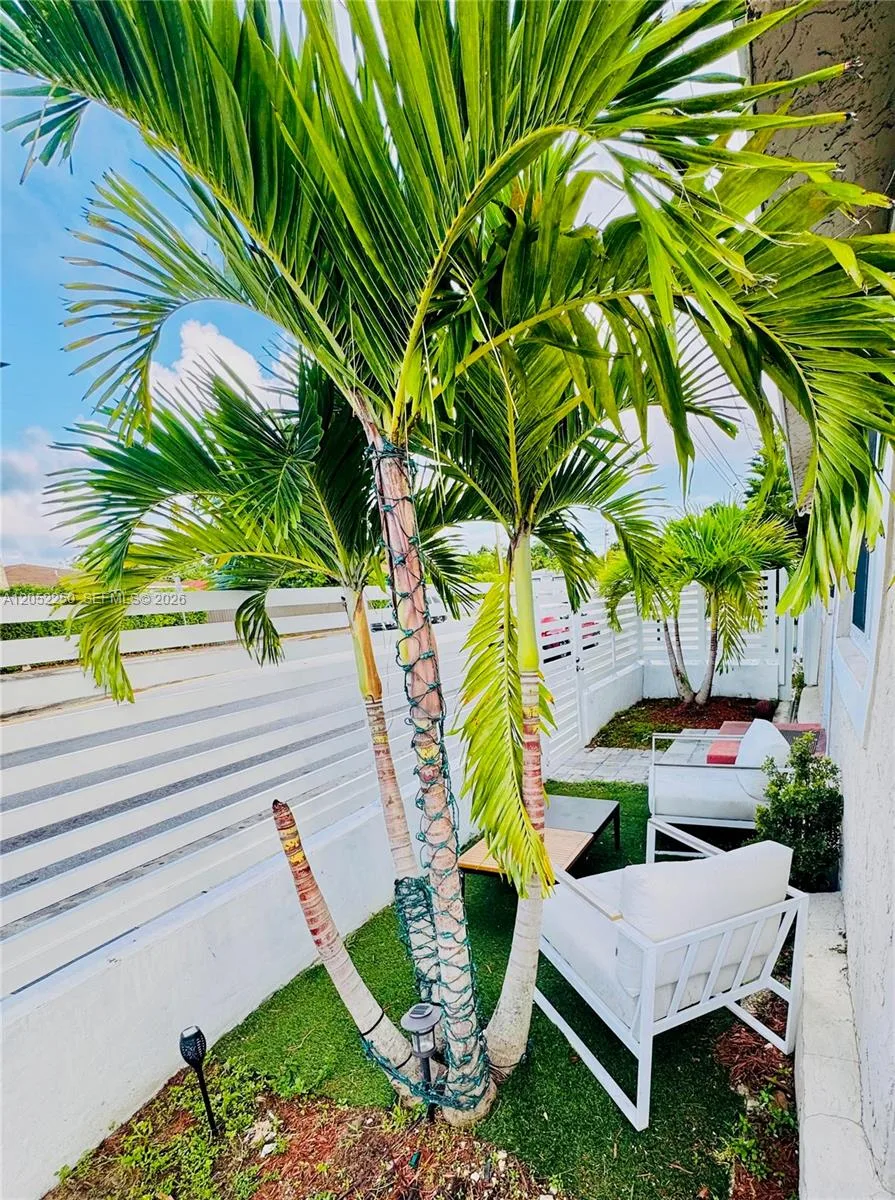 1520 SW 22nd Ave, Miami, FL 33145 photo 3