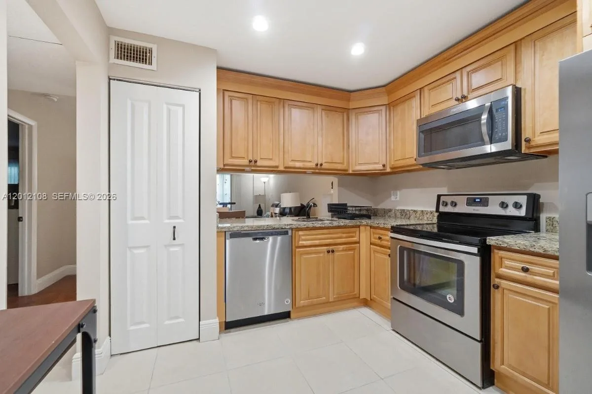 8826 W Mcnab Rd # 304, Tamarac, FL 33321 photo 4