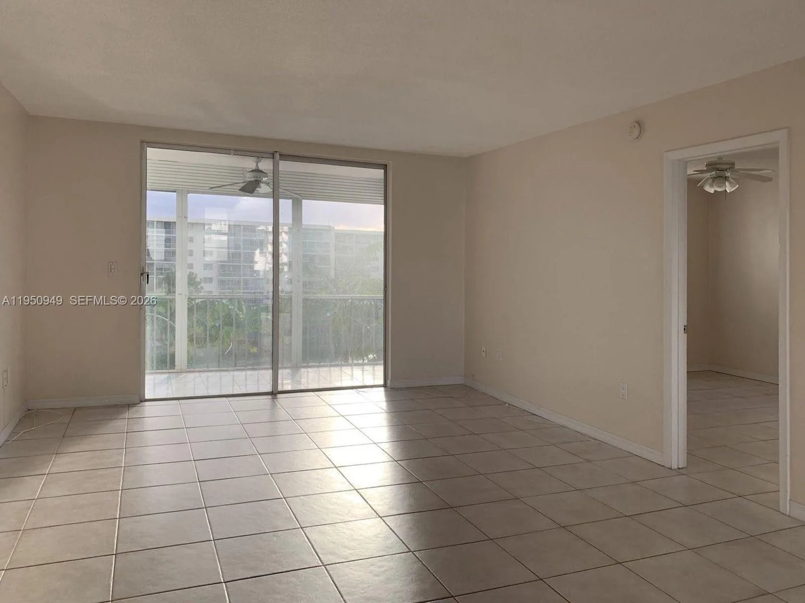 2855 Leonard Dr # H404, Aventura, FL 33160