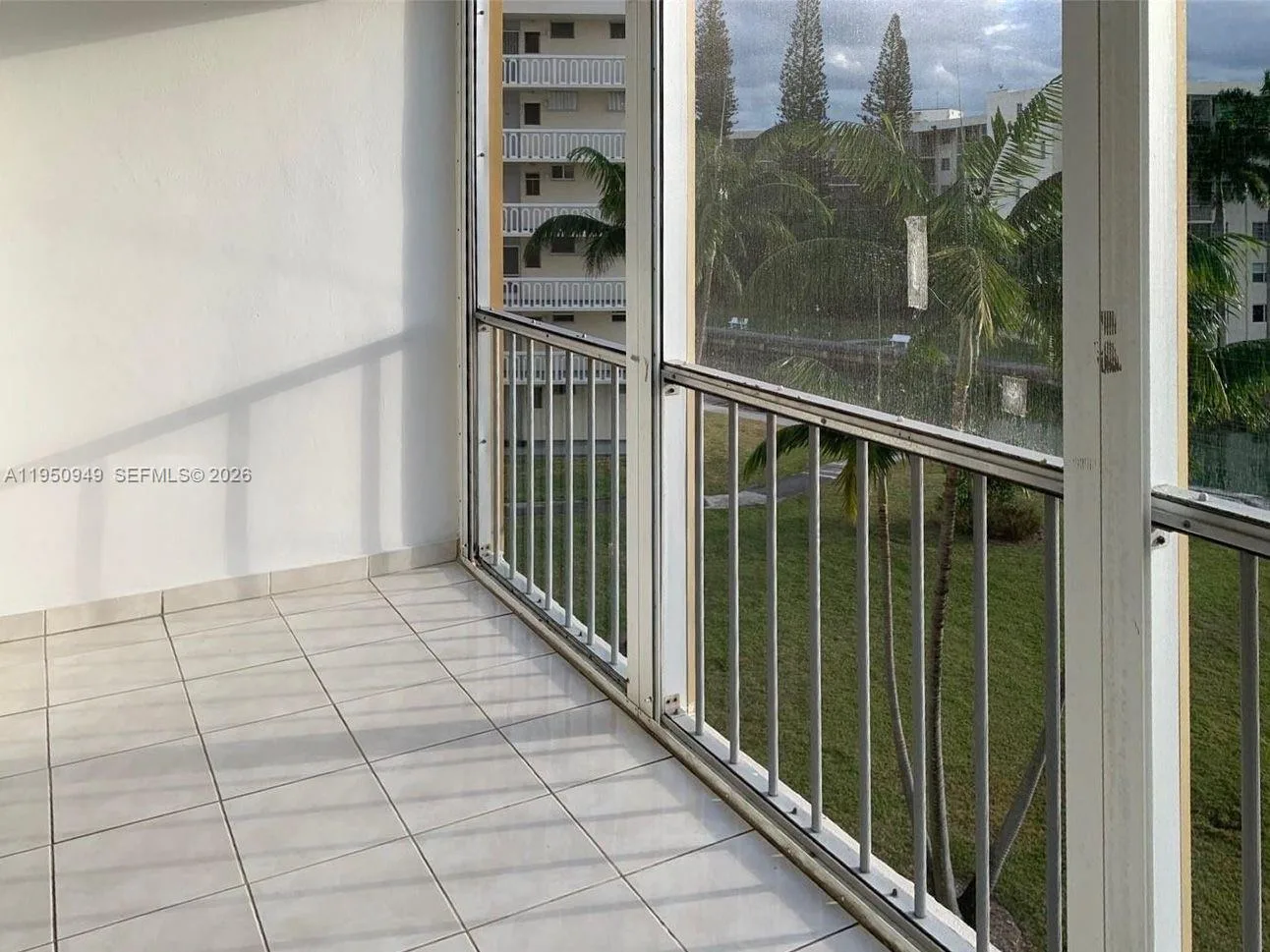 2855 Leonard Dr # H404, Aventura, FL 33160 photo 12