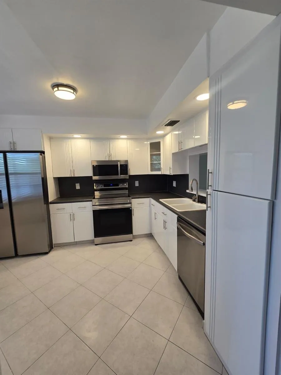 3301 Aruba Way # K2, Coconut Creek, FL 33066 photo 8