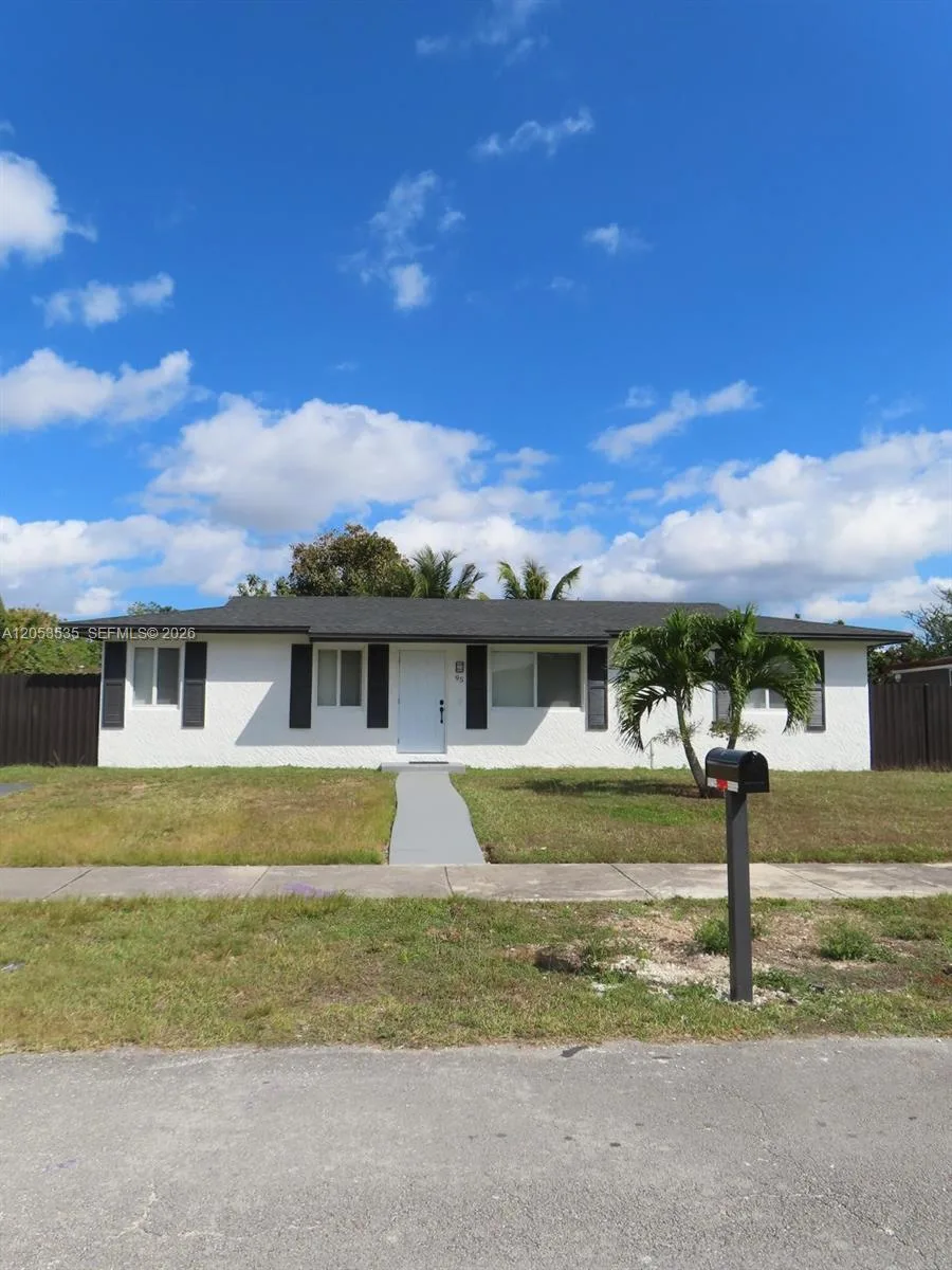 95 SW 17th Ter, Homestead, FL 33030 photo 2