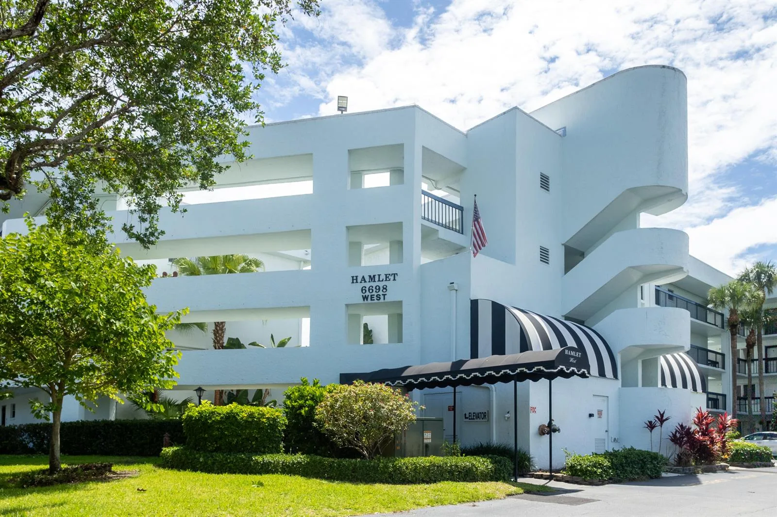 6698 N 10th Ave Avenue N # 323, Lake Worth, FL 33467