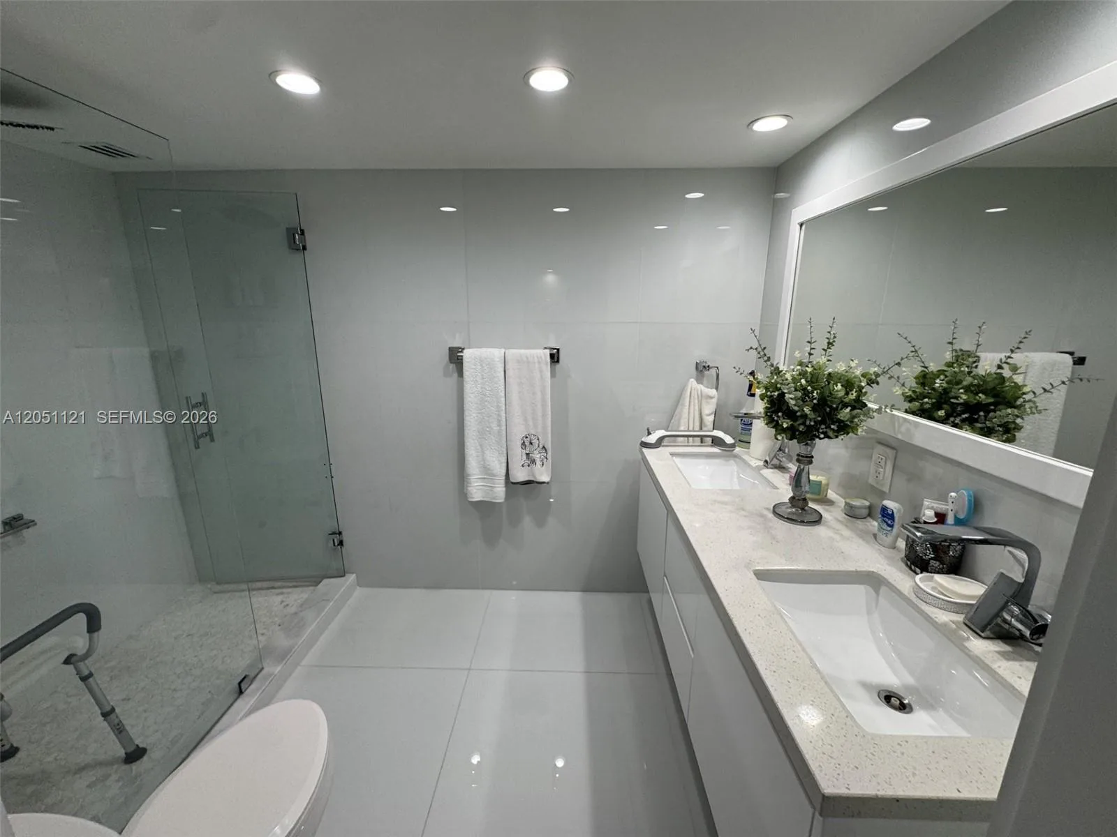 1912 S Ocean Dr # 2C, Hallandale Beach, FL 33009 photo 6