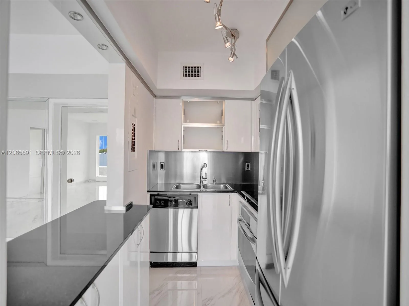 286 Bal Bay Dr # 2B, Bal Harbour, FL 33154 photo 6