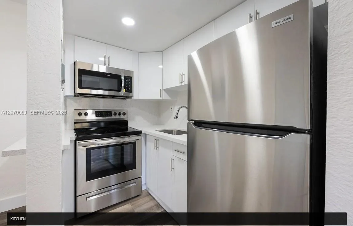 1811 NW 19th Ter # 5, Miami, FL 33125