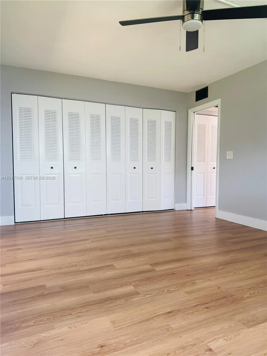 21 Windsor B # b, West Palm Beach, FL 33417 photo 11