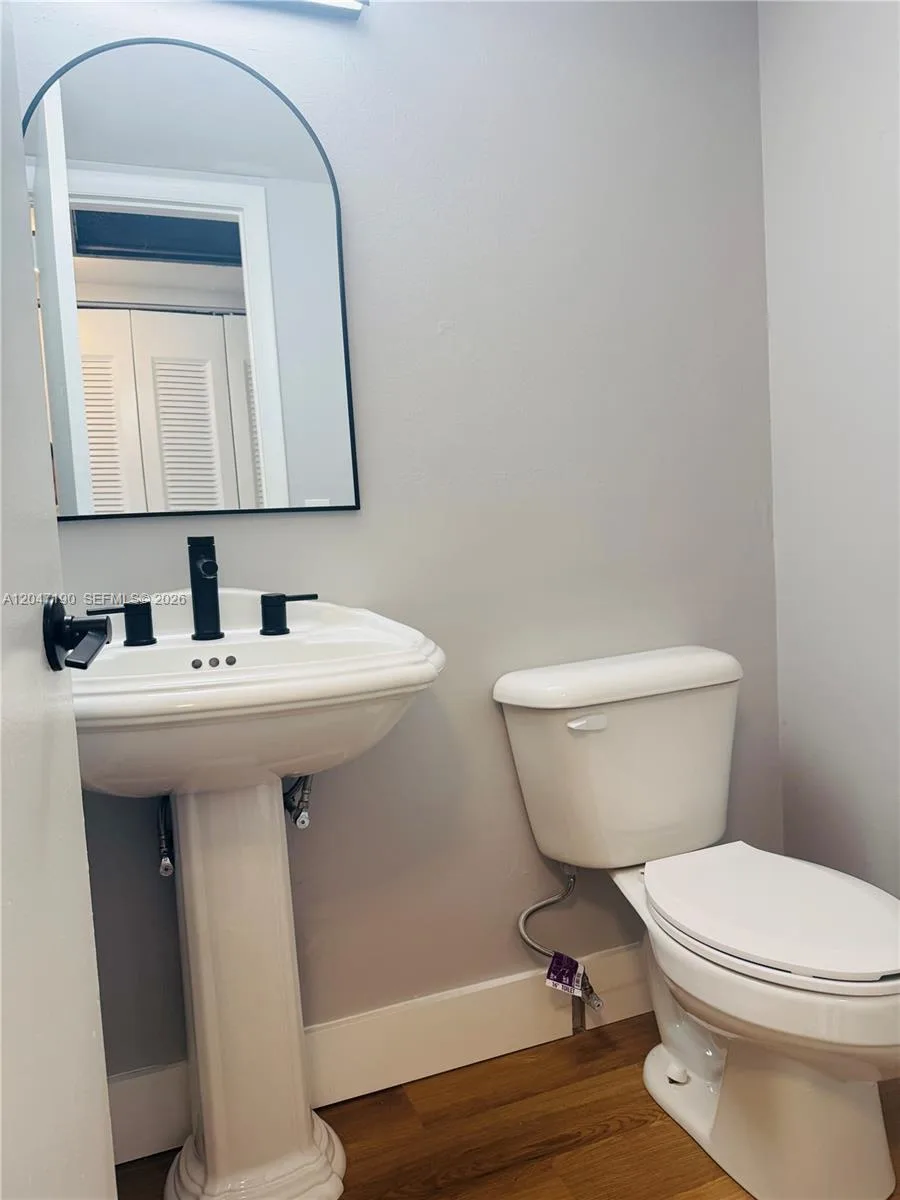 21 Windsor B # b, West Palm Beach, FL 33417 photo 5