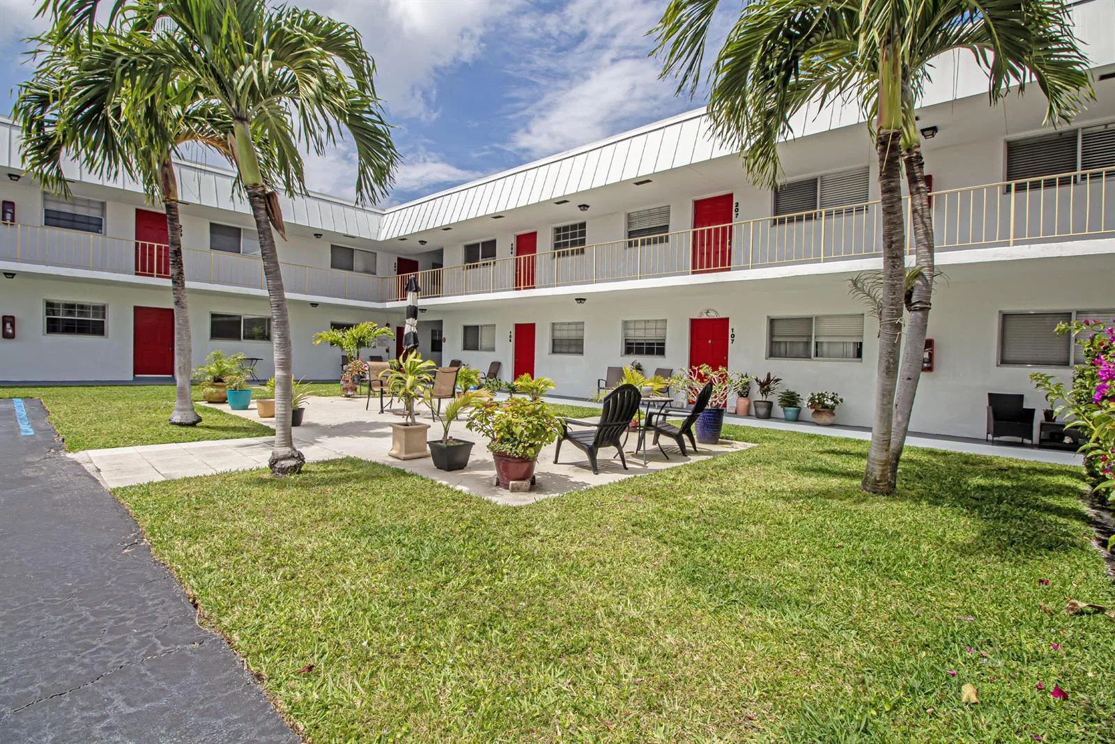 402 Lake Shore Drive # 201, West Palm Beach, FL 33403