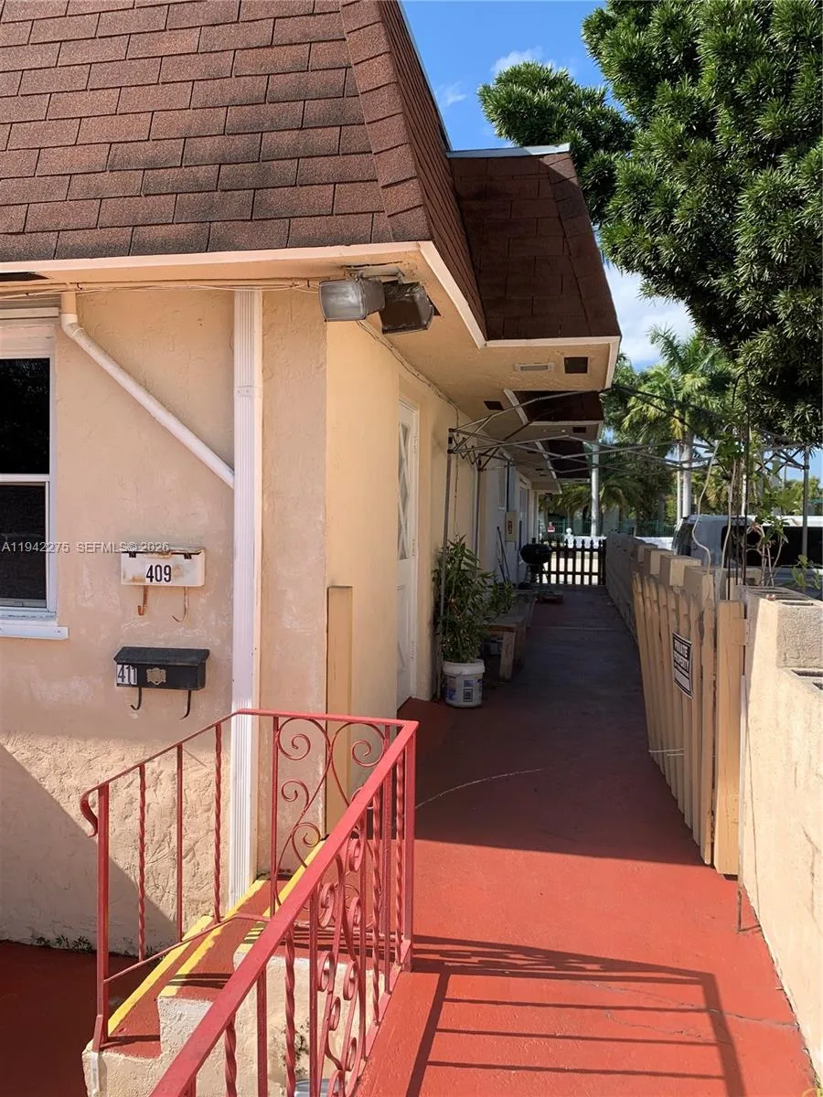413 S Federal Hwy, Dania Beach, FL 33004 photo 8