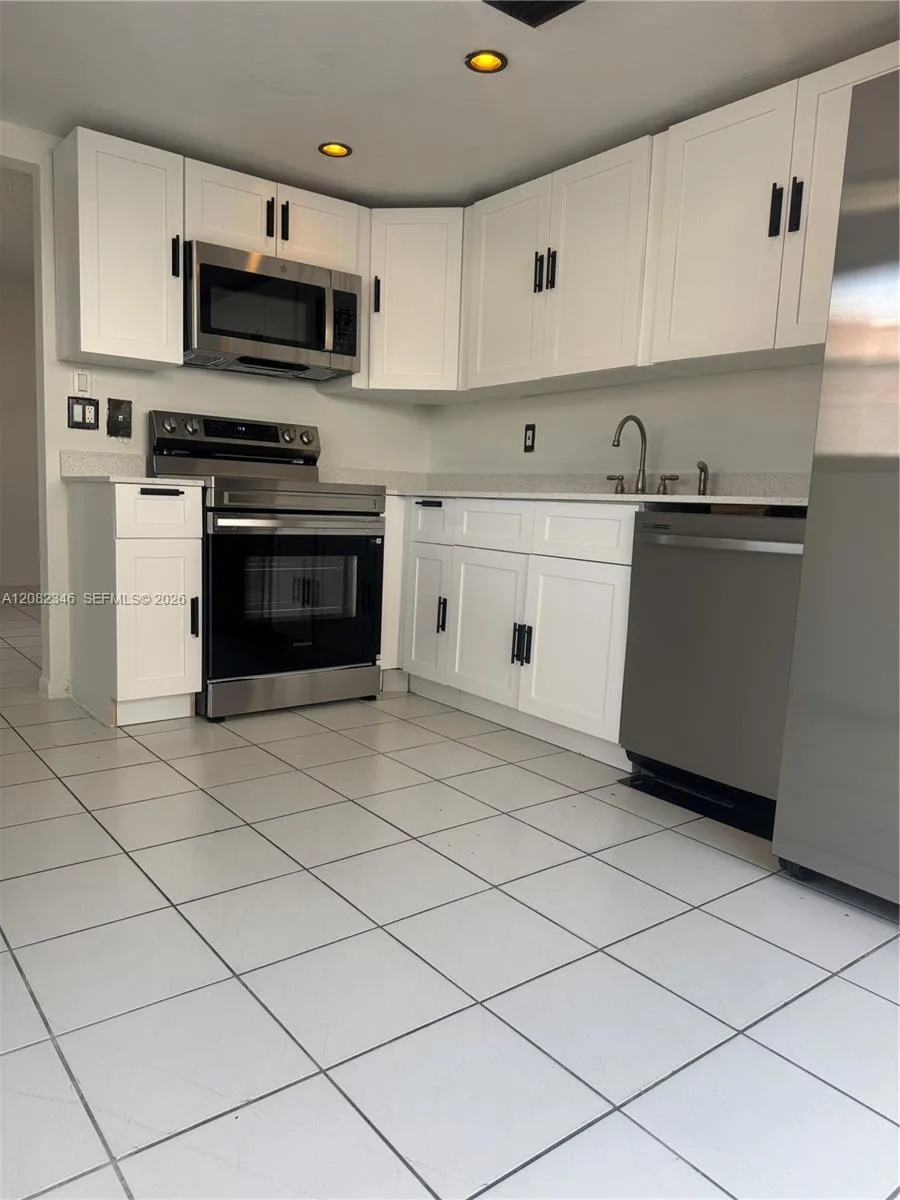 321 SW 1st Ct # K-4, Pompano Beach, FL 33060
