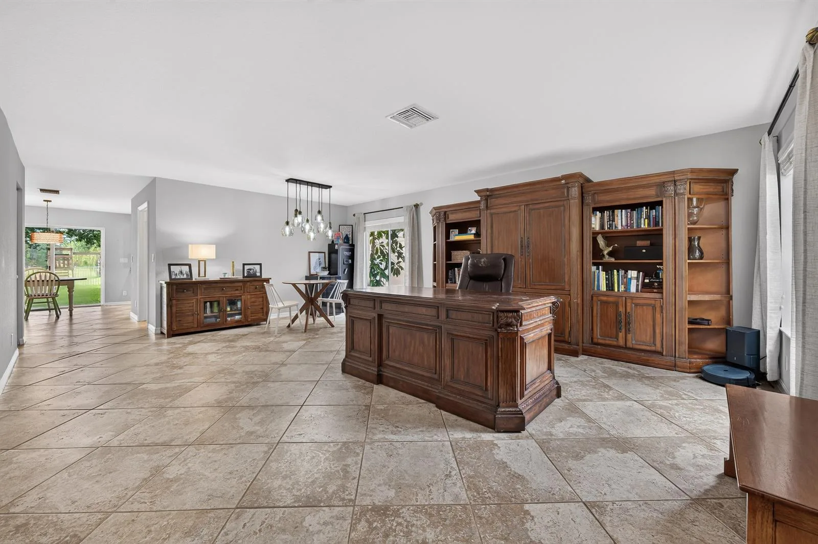 5532 SE GRAHAM Drive, Stuart, FL 34997 photo 3