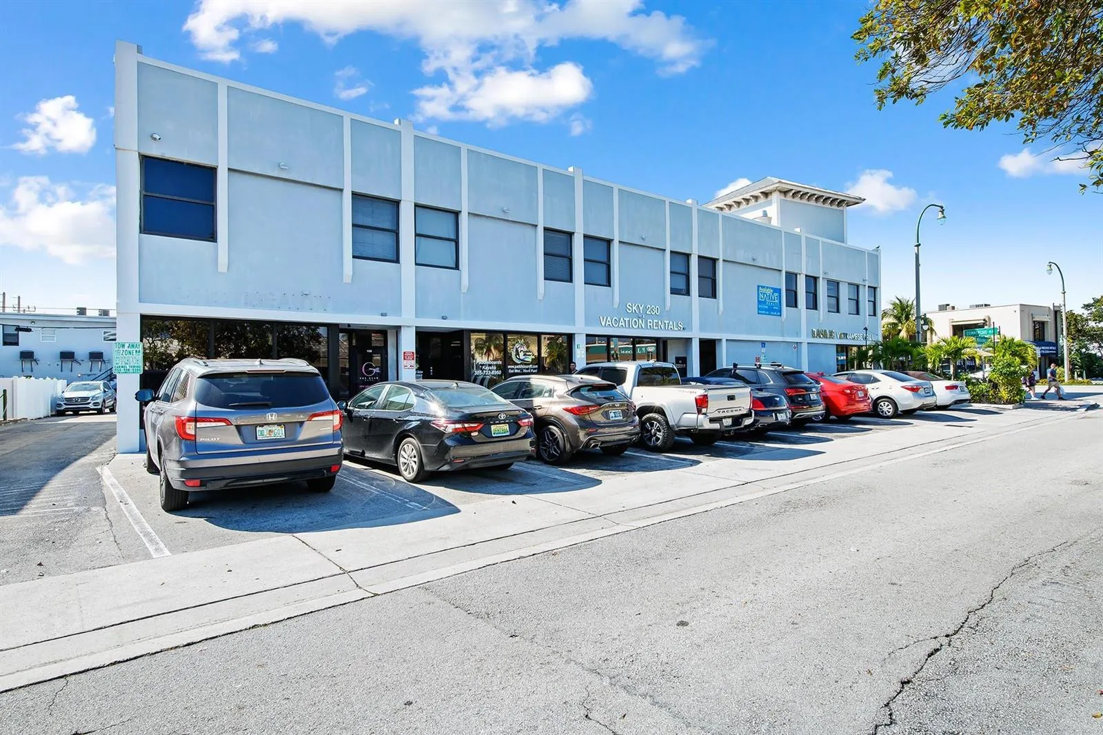 222 E Commercial Boulevard, Lauderdale By The Sea, FL 33308