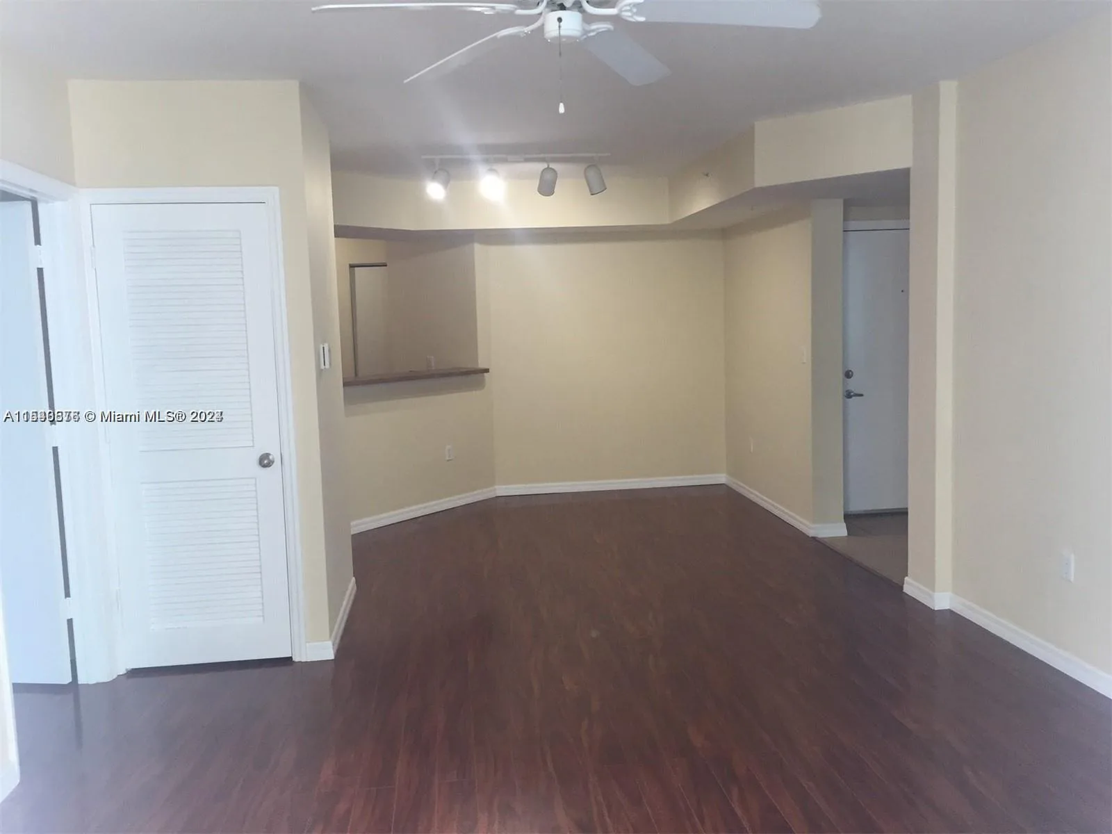 9201 Collins Ave # 724, Surfside, FL 33154 photo 4