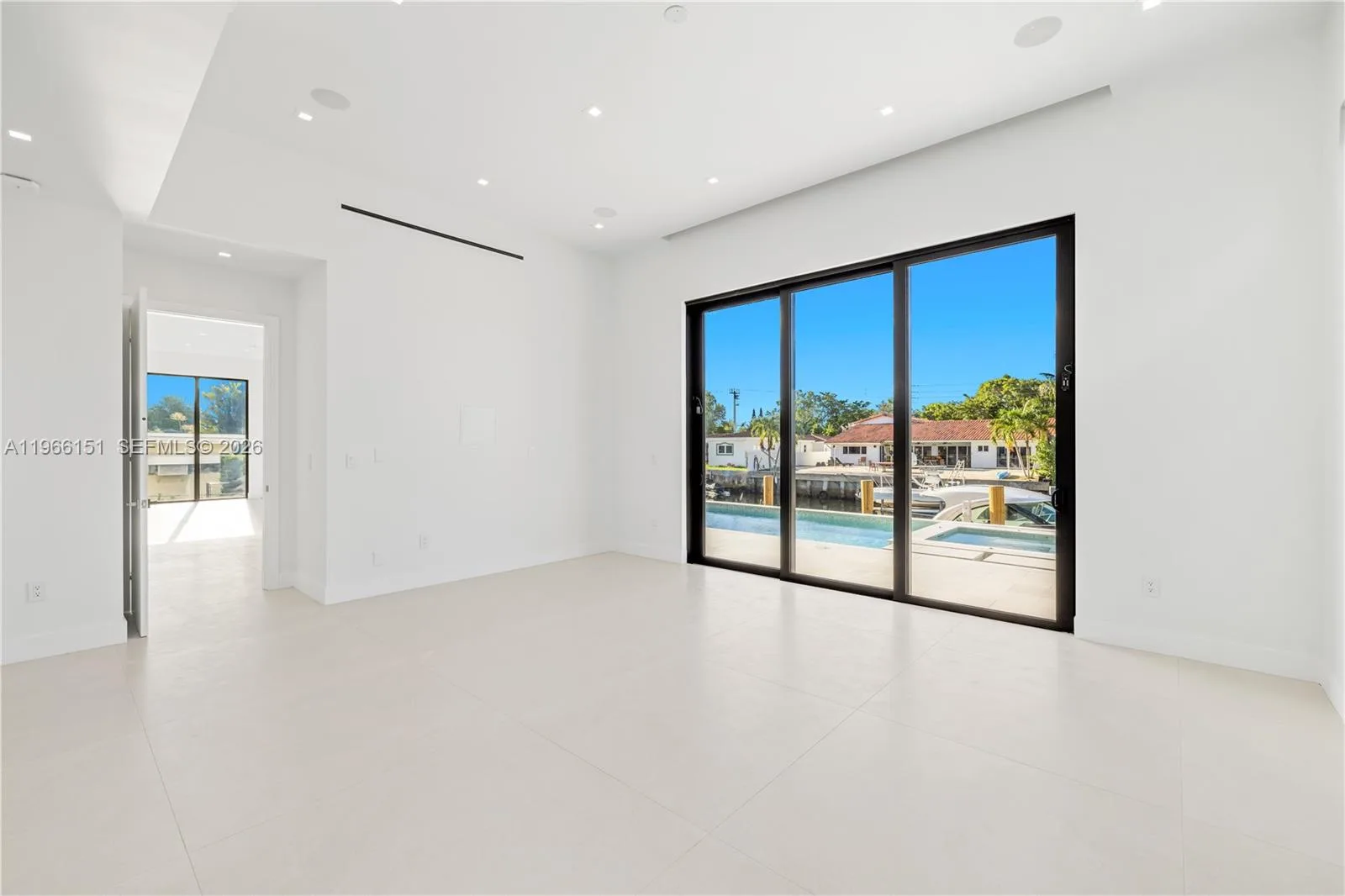 2050 S Hibiscus Dr, North Miami, FL 33181 photo 8