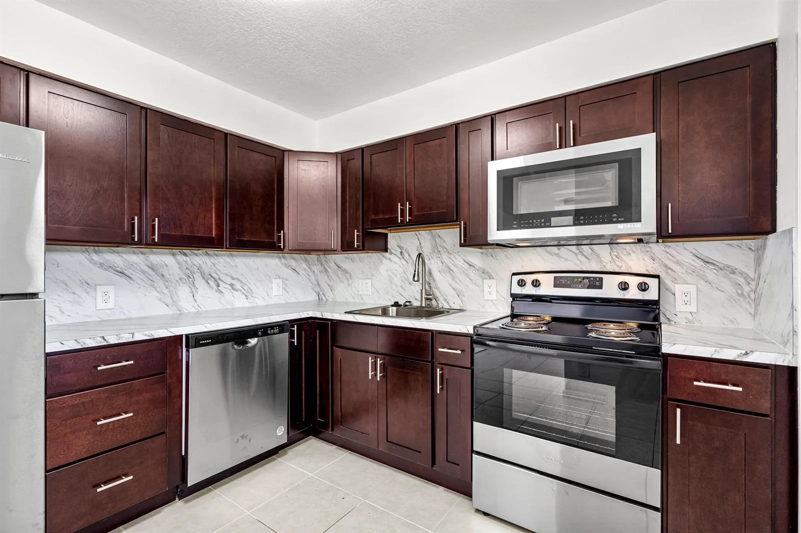 1908 NW 4th Avenue # Suite 224, Boca Raton, FL 33432 photo 3