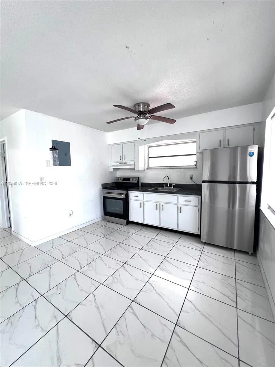 121 NE 80 TER # 5, Miami, FL 33131 photo 3