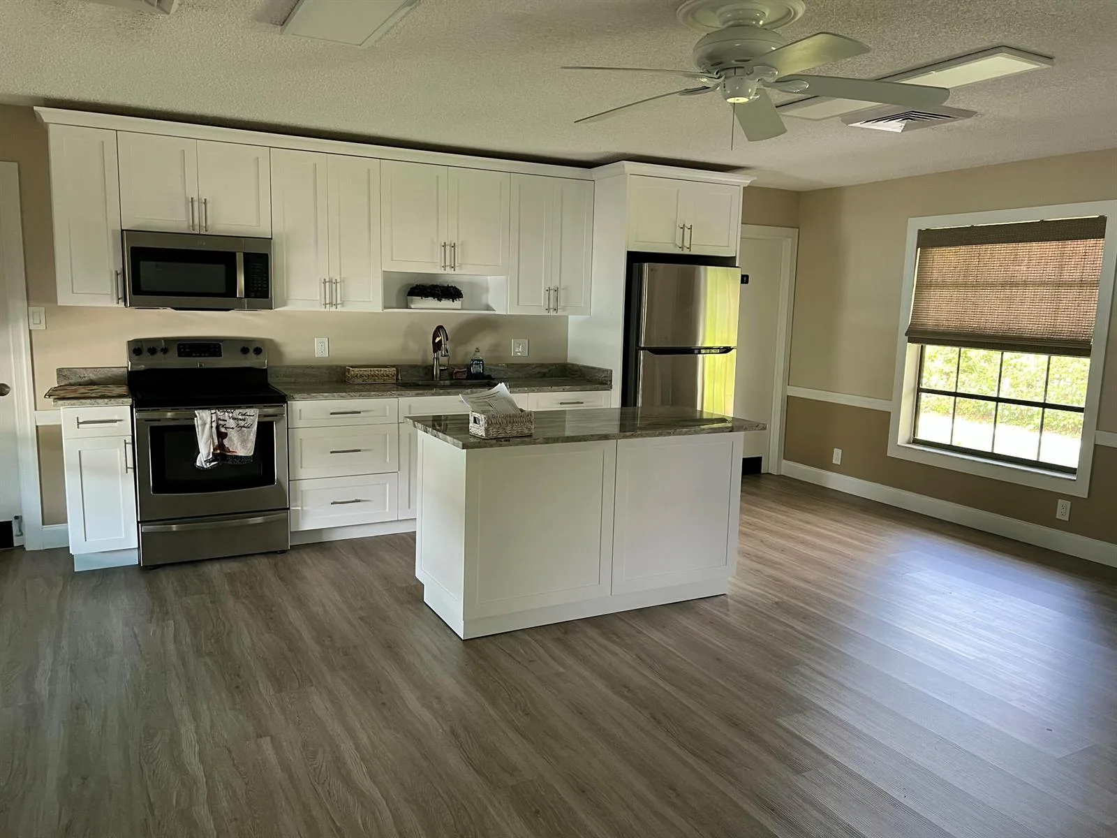 12244 COUNTRY GREENS Boulevard, Boynton Beach, FL 33437 photo 11