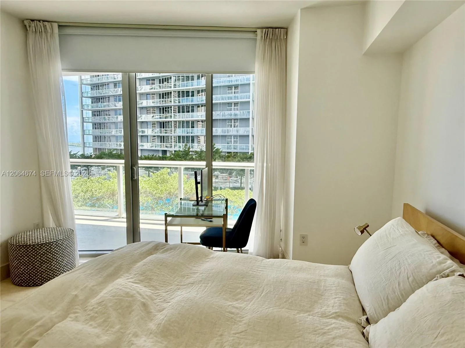 475 Brickell Ave # 1609, Miami, FL 33131 photo 10