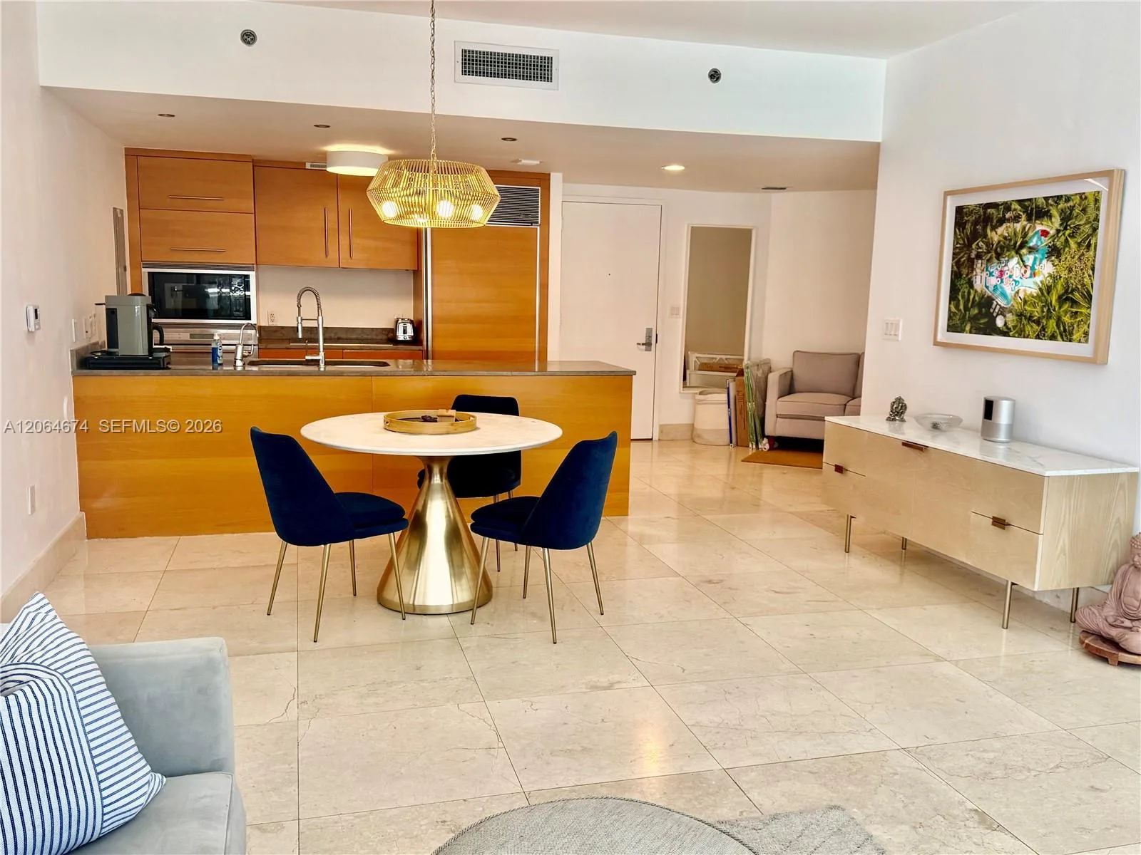 475 Brickell Ave # 1609, Miami, FL 33131 photo 2