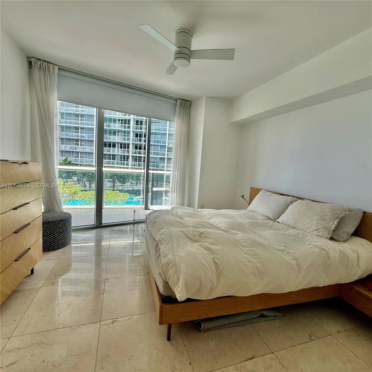 475 Brickell Ave # 1609, Miami, FL 33131 photo 9