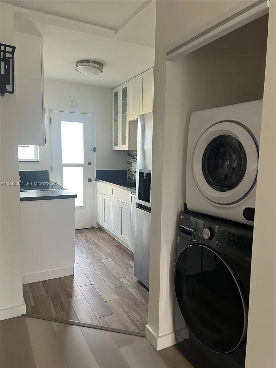 225 SE 16th Ave # 3, Fort Lauderdale, FL 33301