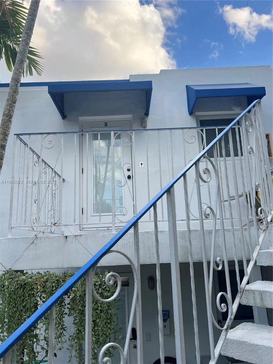 225 SE 16th Ave # 3, Fort Lauderdale, FL 33301 photo 2