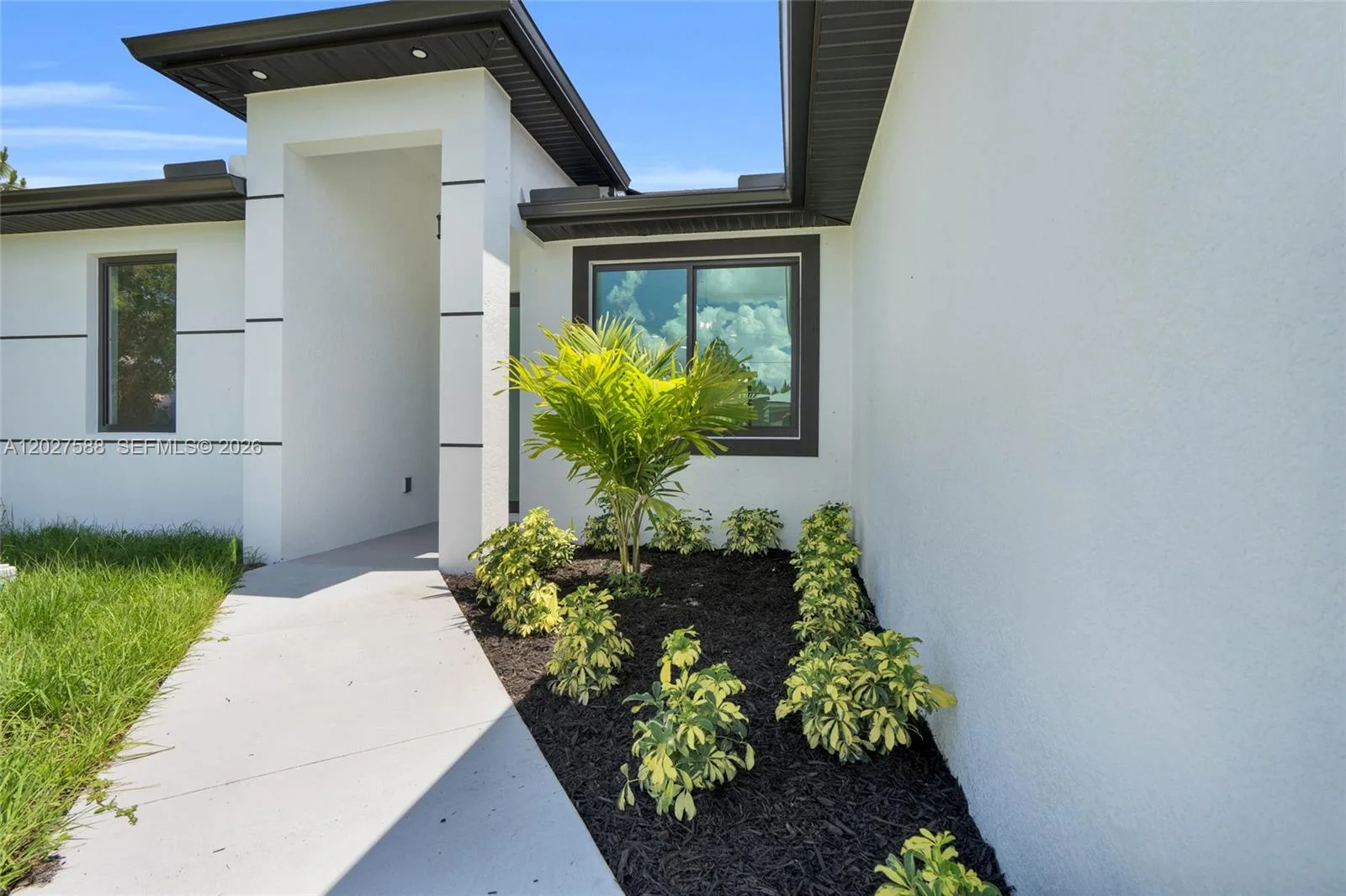 3511 27th ST SW, Lehigh Acres, FL 3397603-45