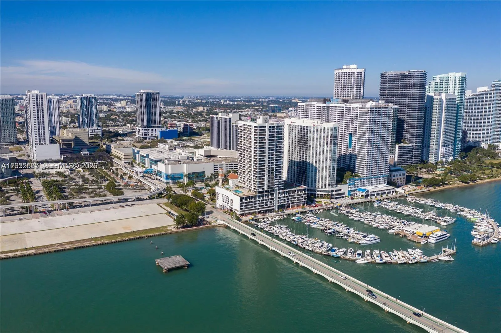 555 NE 15th St # 26G, Miami, FL 33132 photo 2