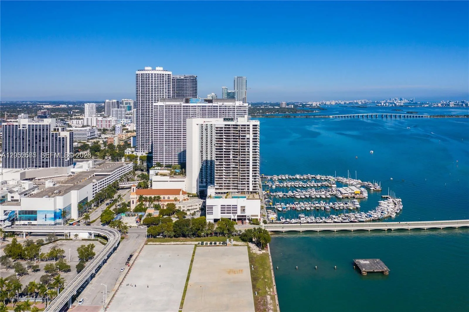 555 NE 15th St # 26G, Miami, FL 33132 photo 4