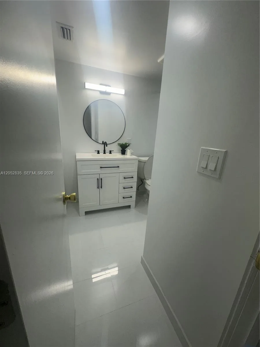 9175 SW 77th Ave # 304, Miami, FL 33156 photo 5