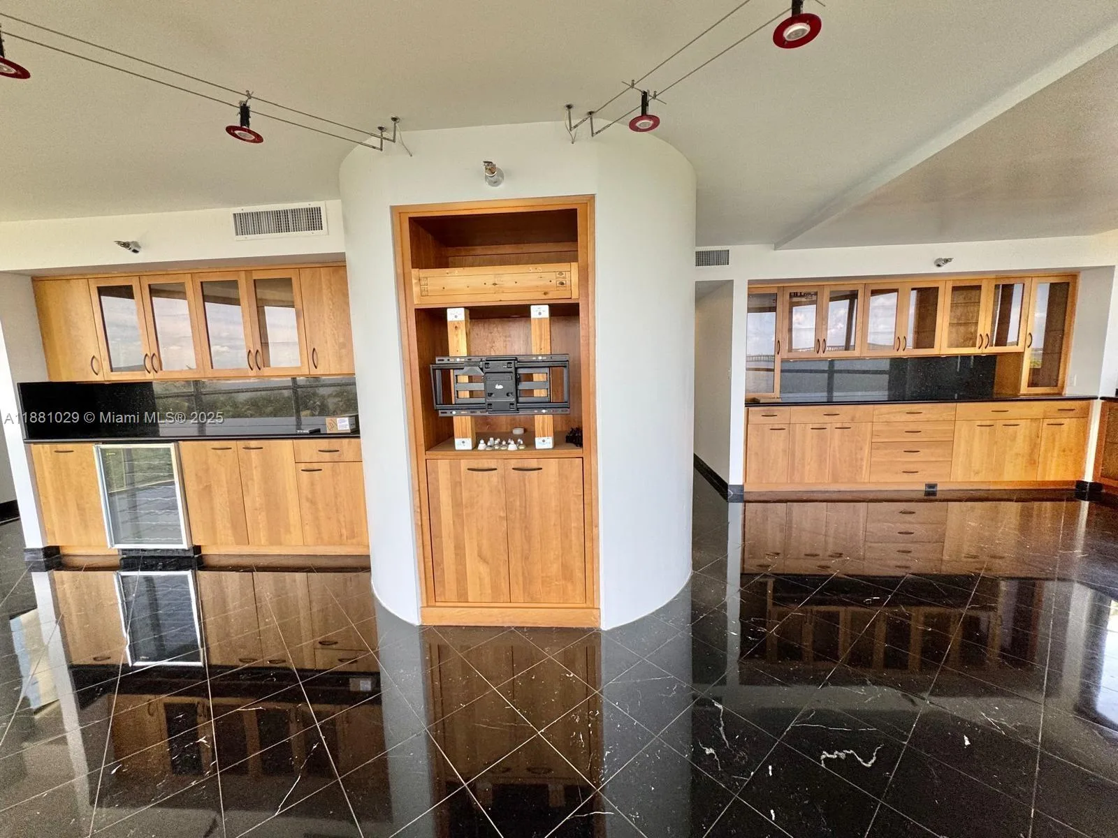 2025 Brickell Ave # 601, Miami, FL 33129 photo 6