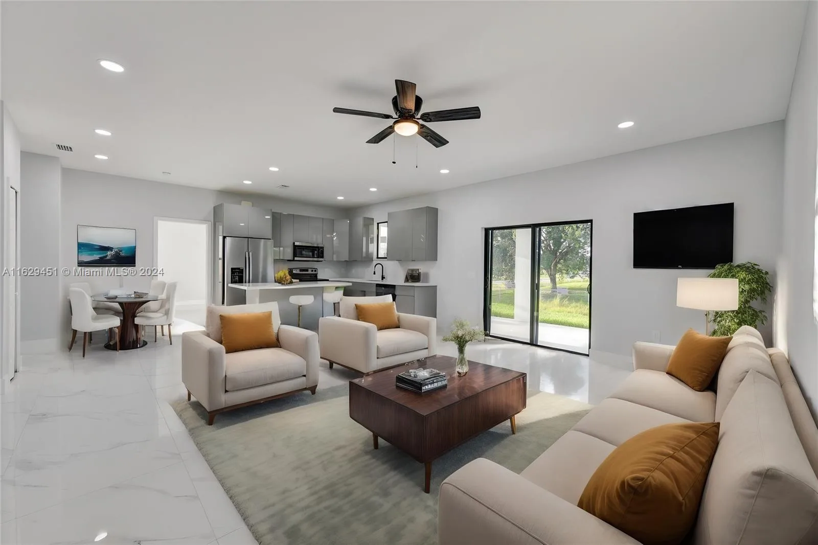 435 Pickford Ave, Lehigh Acres, FL 33974 photo 4