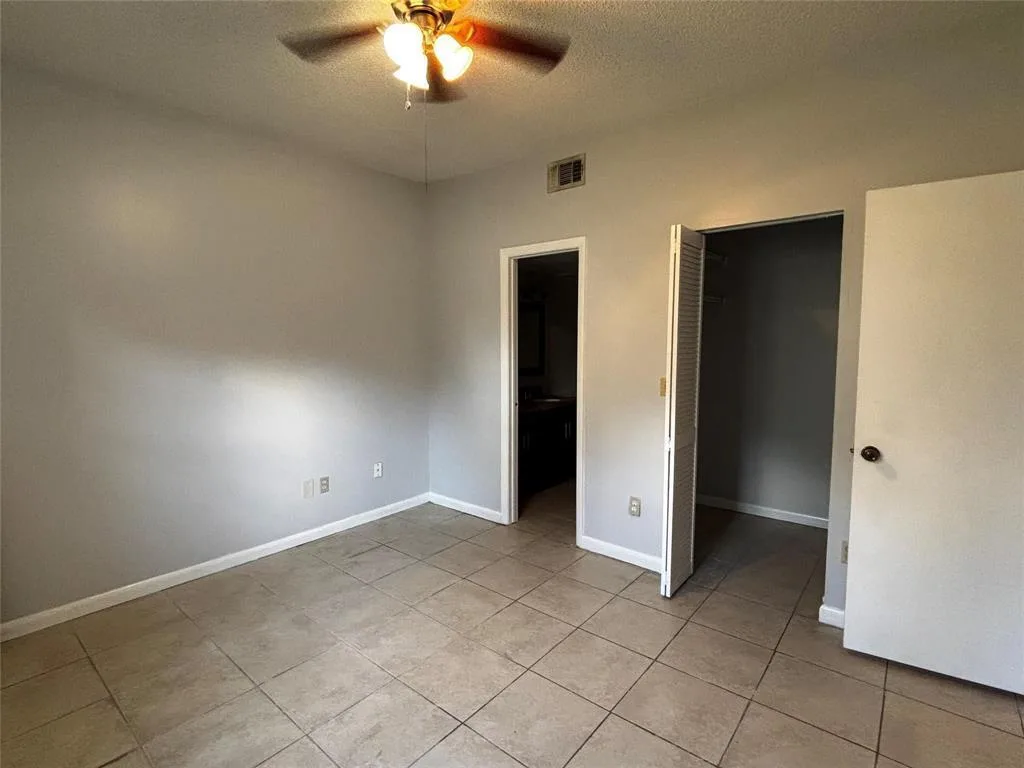 18340 NW 68th Avenue # F, Hialeah, FL 33015 photo 13