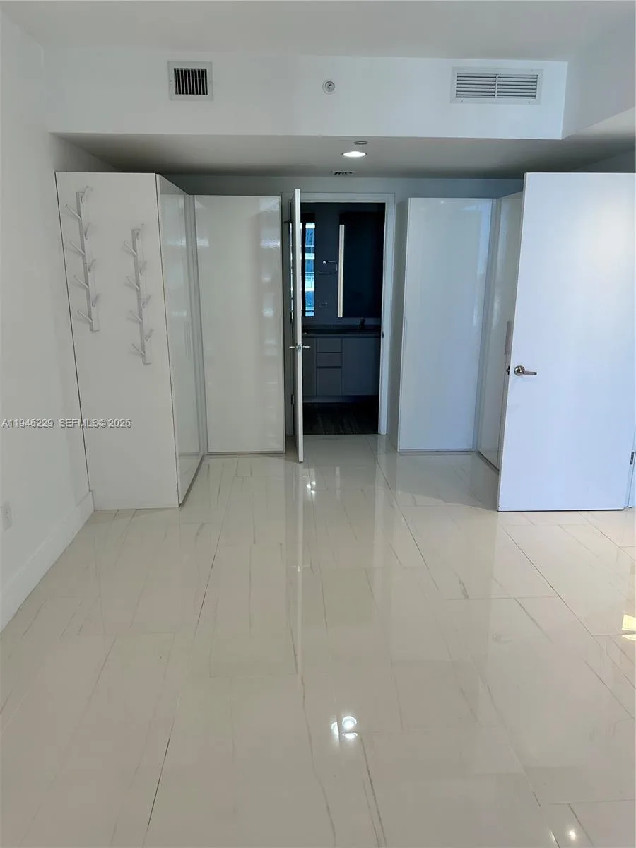 1010 BRICKELL AVE # 3809, Miami, FL 33131 photo 13